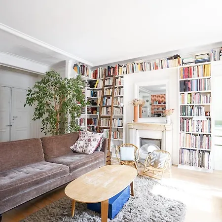 Nice And Bright Apt In The 11th District Parigi