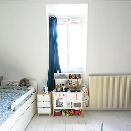 Nice And Bright Apt In The 11th District Appartamento Parigi